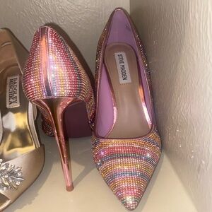 Steve Madden pink rhinestone pumps